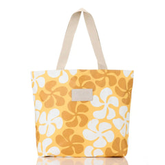 Funky Plumeria Day Tripper in Honey