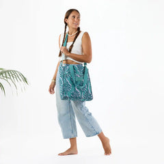 Uluwehi Keep It light Daily Tote in Atlantic on Tide