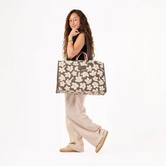 Puakenikeni Buds Carry It All Tote in Chocolate