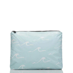 Mid Seaside Pouch in White on LeMU Blue