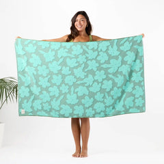 Puakenikeni Buds Beach Towel in Moss